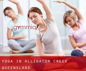 Yoga in Alligator Creek (Queensland)