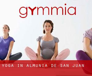 Yoga in Almunia de San Juan